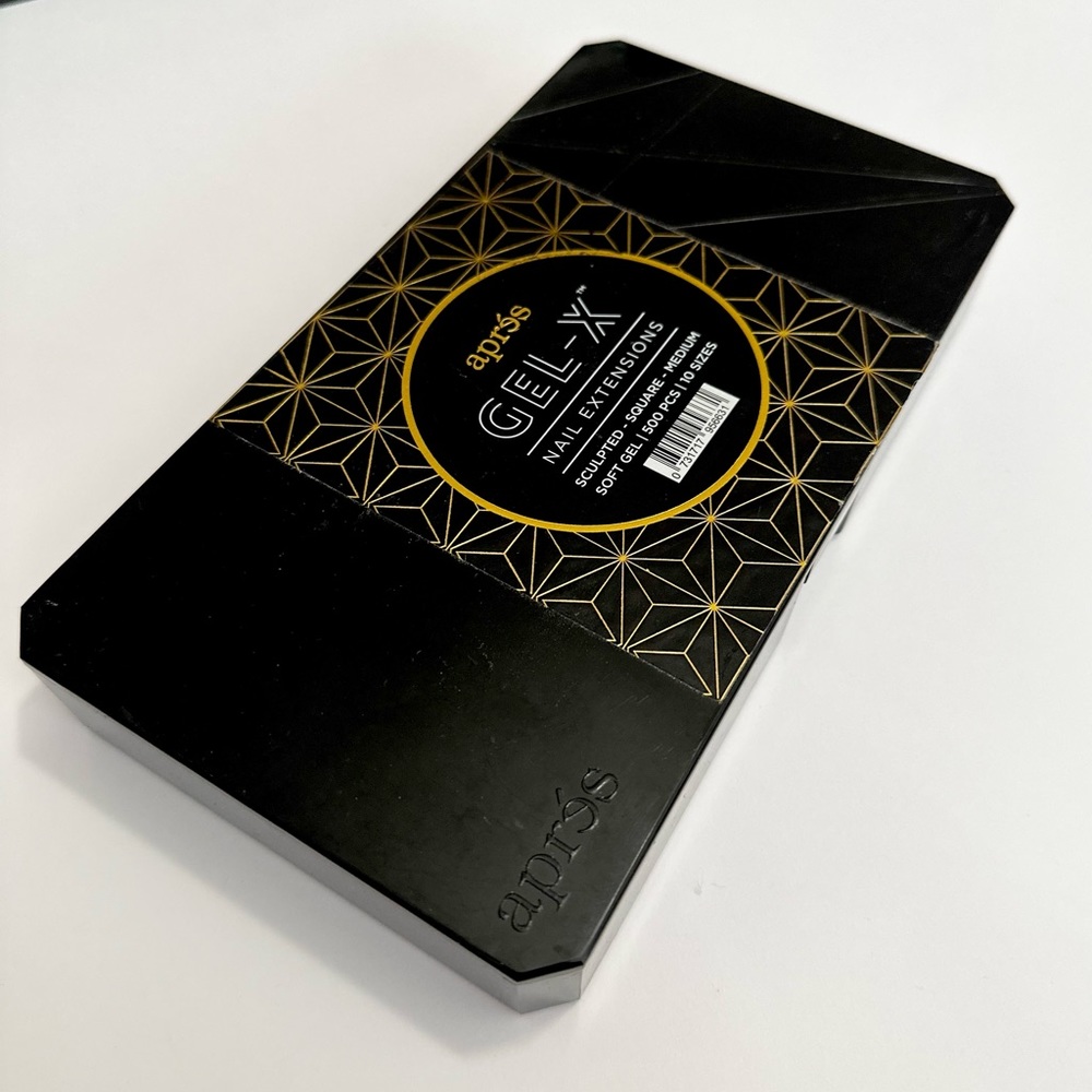 Apres Medium Nail Extension Tips 💅🏽